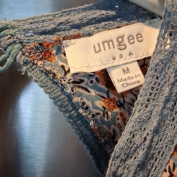 Umgee Blue Lace Floral Dress - Picture 2 of 3